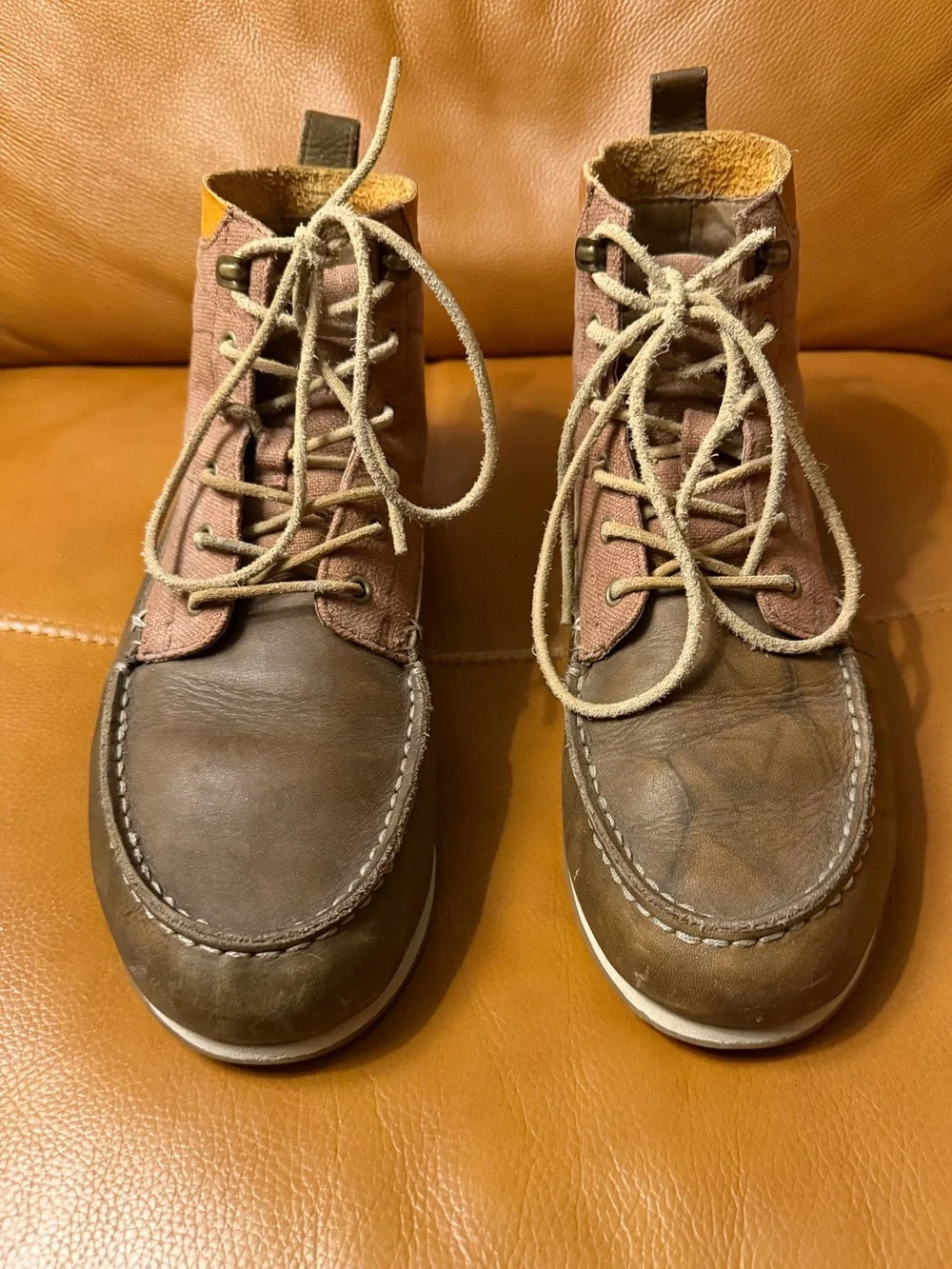 Hari Mari CanyonTrek Nokona Chukka